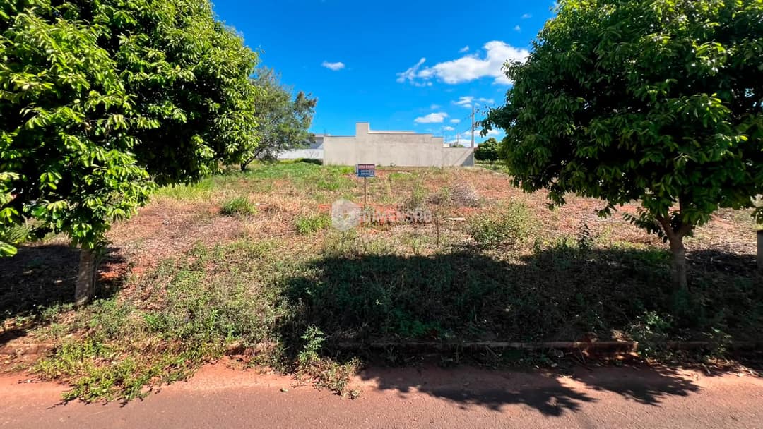 Clique para ampliar Terreno à Venda no Parque Colina Verde em Umuarama - PR