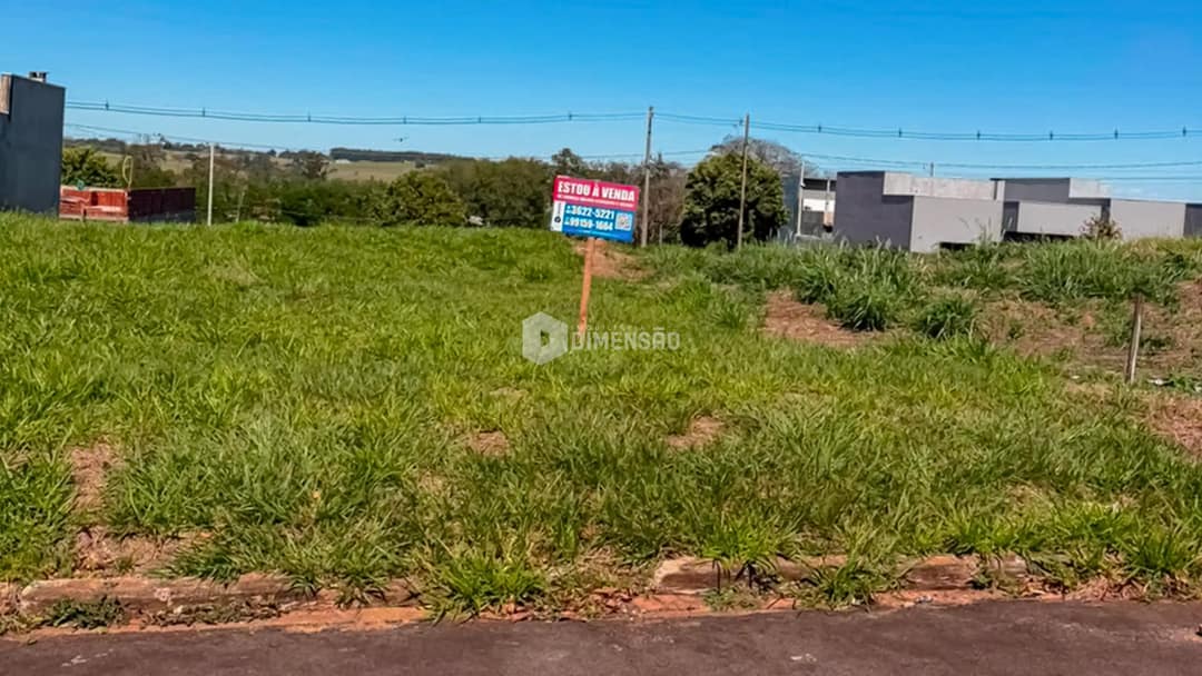 Clique para ampliar Terreno à Venda no Parque Tokio em Umuarama - PR
