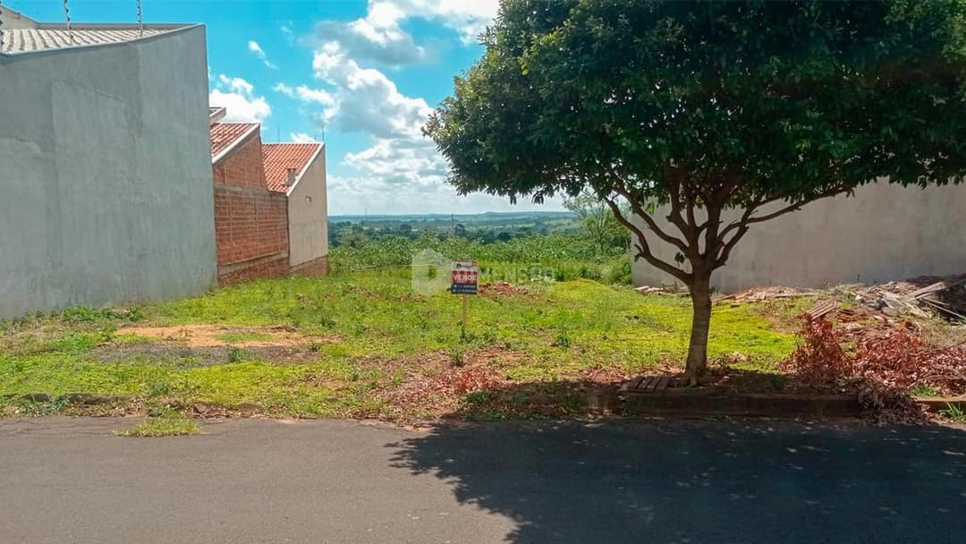 Clique para ampliar Terreno á venda no Jardim Itapuã, em Umuarama-Pr