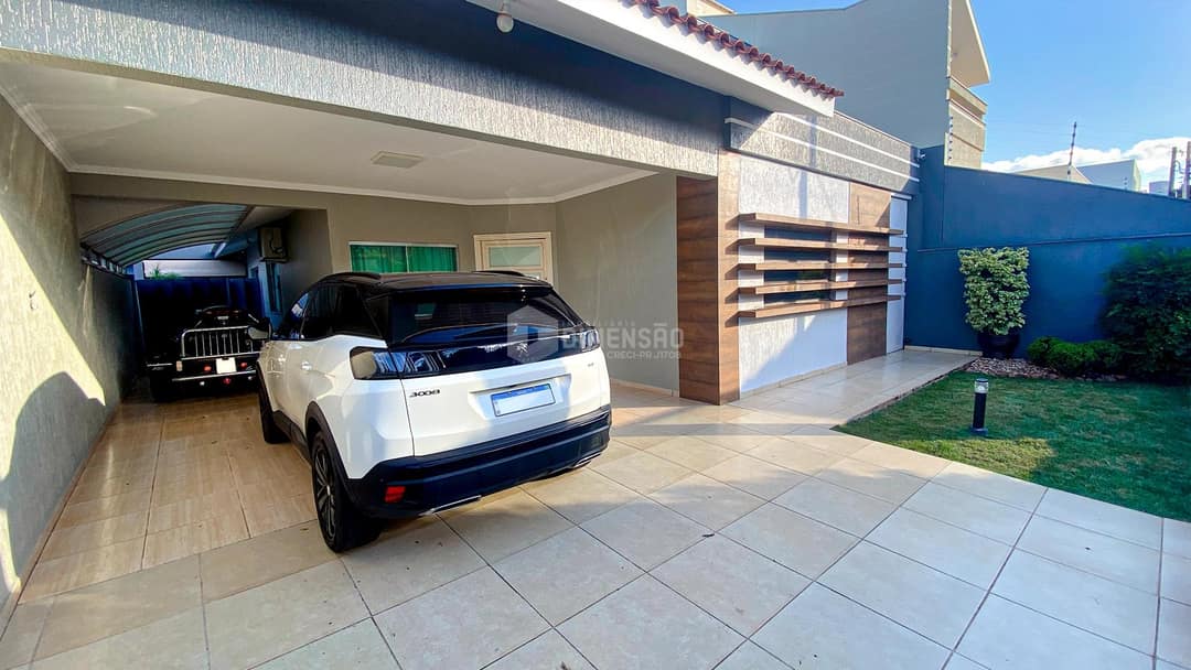 Clique para ampliar Casa à Venda na Rua Lions, no Jardim Lisboa, em Umuarama-PR