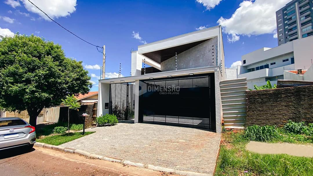 Clique para ampliar Casa à venda no Jardim América, em Umuarama-PR