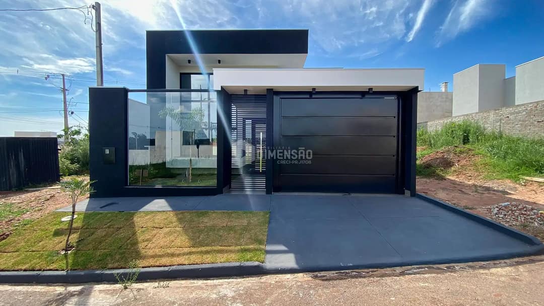 Clique para ampliar Casa à venda no Parque Estância II, em Umuarama - PR