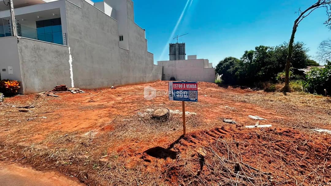 Clique para ampliar Terreno Residencial à Venda no Jardim Ibiza, em Umuarama-PR