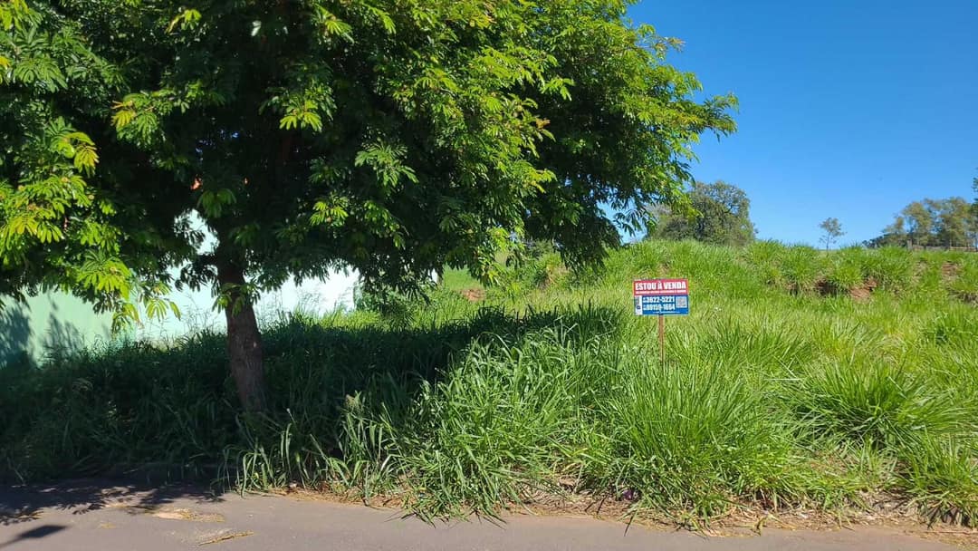 Clique para ampliar Terreno à Venda no Jardim Império do Sol em Umuarama - PR