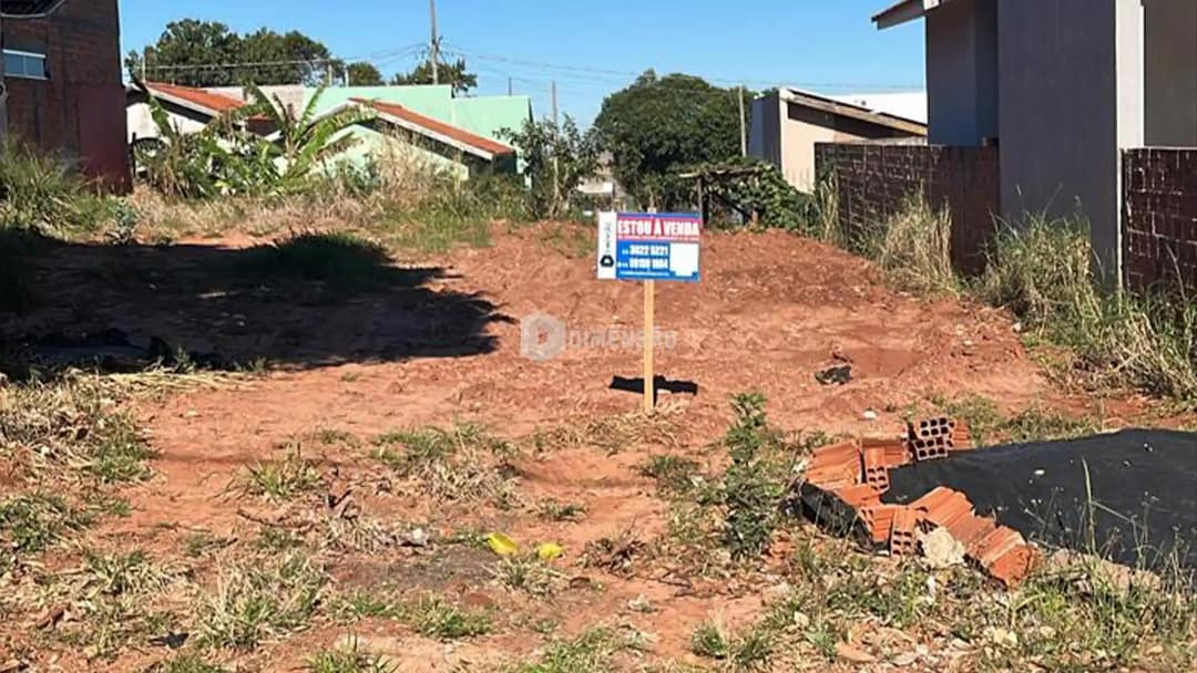 Clique para ampliar Terreno à Venda no Jardim Ipê, em Perobal - PR