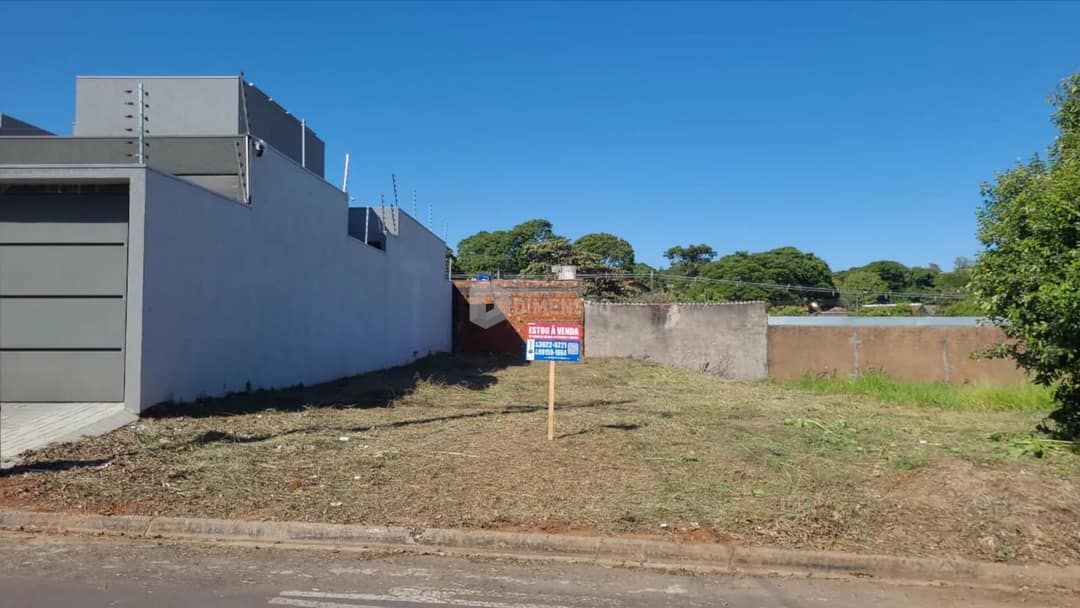 Clique para ampliar Terreno à Venda no Jardim J Miranda em Umuarama - PR