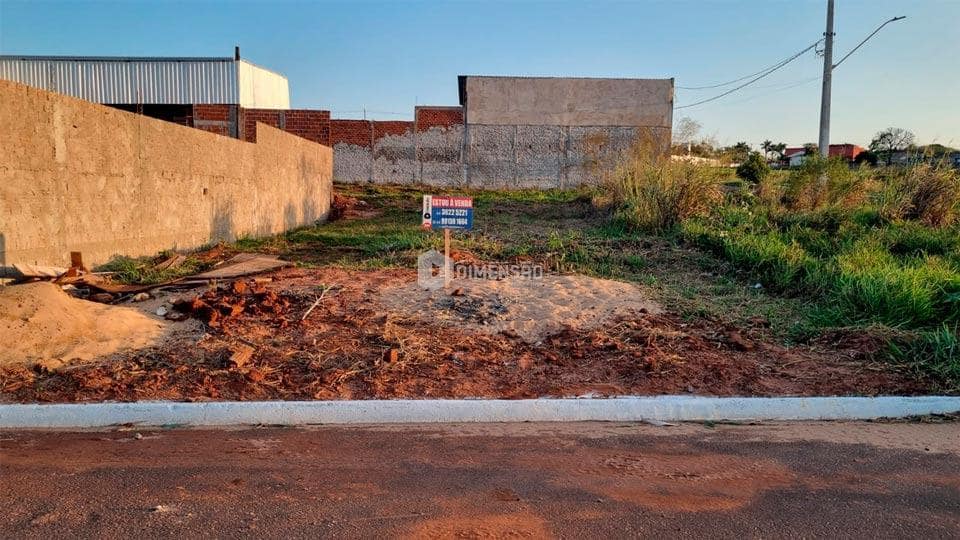Clique para ampliar Terreno à Venda no Parque Colina Verde em Umuarama - PR