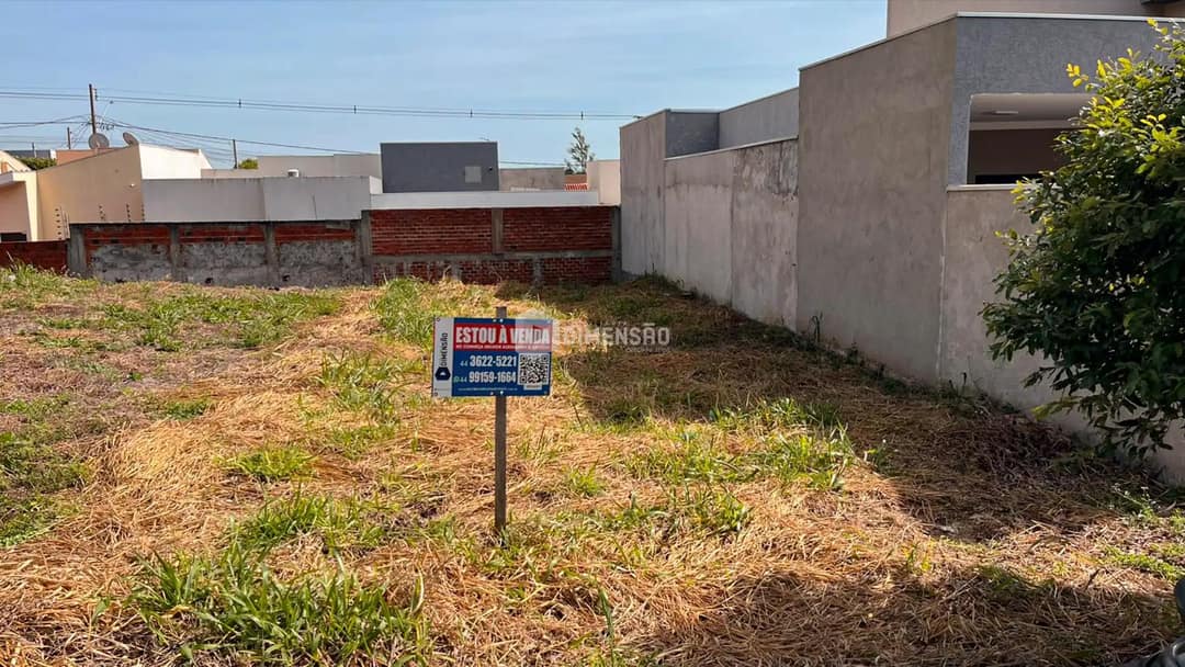 Clique para ampliar Terreno à Venda no Parque Portugal, em Umuarama-PR