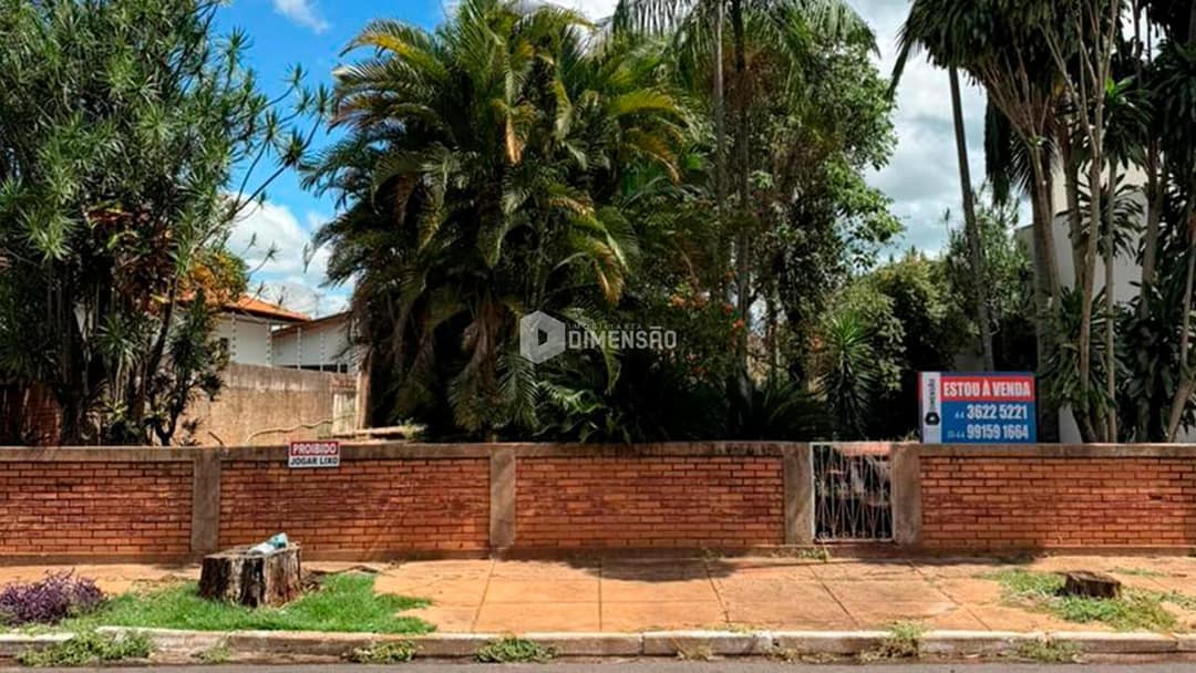 Clique para ampliar Terreno à venda na Rua Goiás - Zona II, em Umuarama - PR